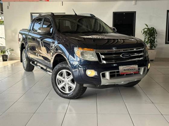 FORD RANGER 3.2 LIMITED 4X4 CD 20V DIESEL 4P AUTOMÁTICO